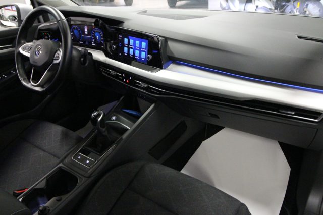 VOLKSWAGEN Golf Variant usata, con Climatizzatore