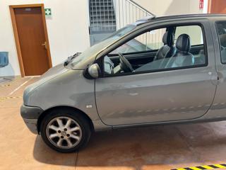 RENAULT Twingo usata, con Airbag