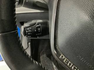 PEUGEOT 208 usata, con Sensore di luce