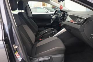 VOLKSWAGEN Taigo usata, con Controllo automatico clima