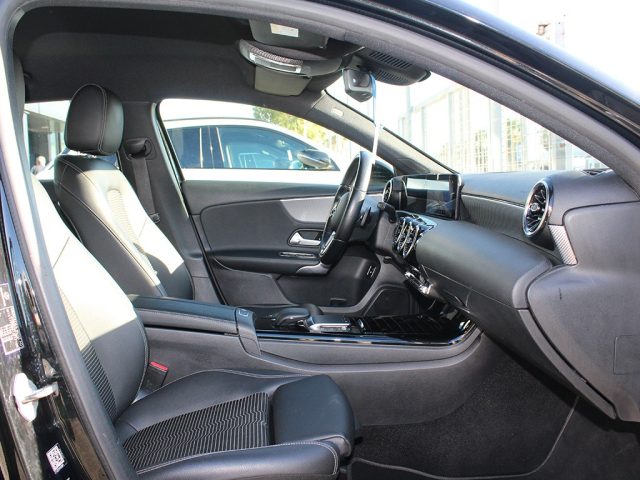 MERCEDES-BENZ A 250 usata, con Controllo automatico clima