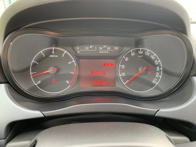 OPEL Corsa usata, con ESP