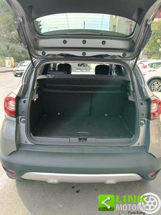 RENAULT Captur usata, con Airbag testa