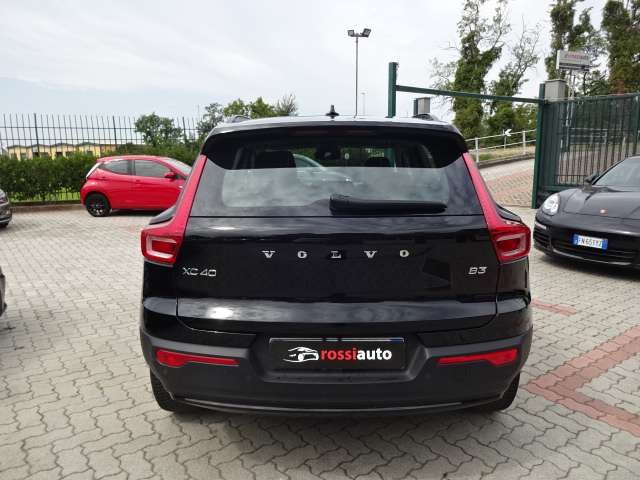 VOLVO XC40 usata, con Autoradio