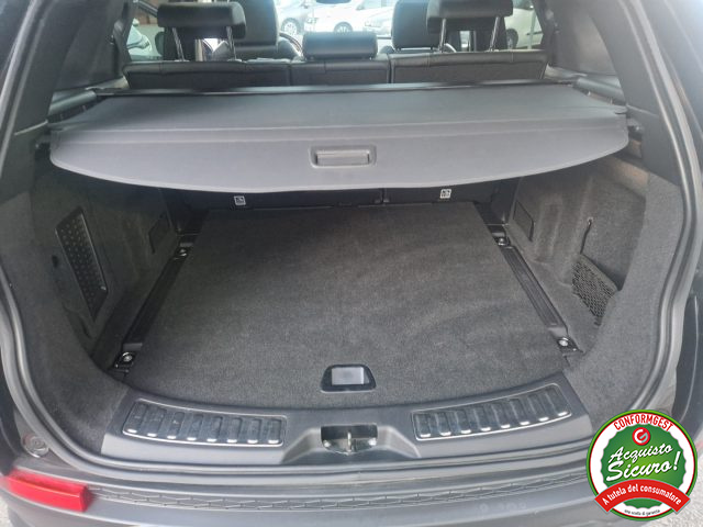 LAND ROVER Discovery Sport usata, con Interni in pelle