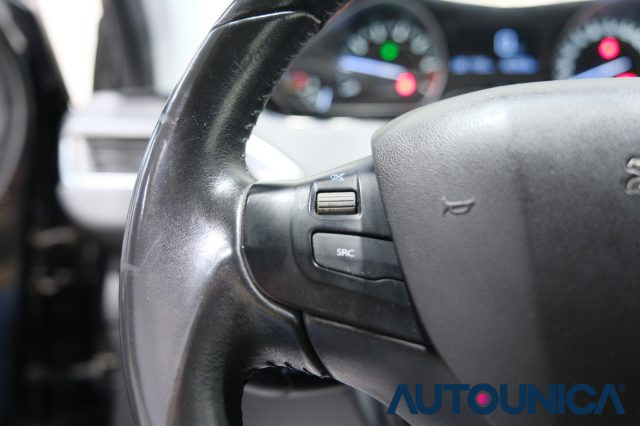 PEUGEOT 2008 usata, con Chiusura centralizzata telecomandata