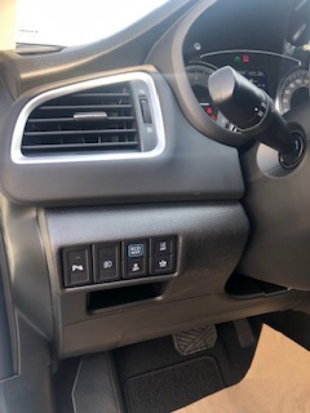 SUZUKI S-Cross usata, con Autoradio