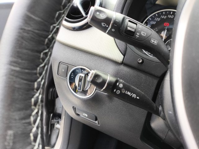 MERCEDES-BENZ B 180 usata 9