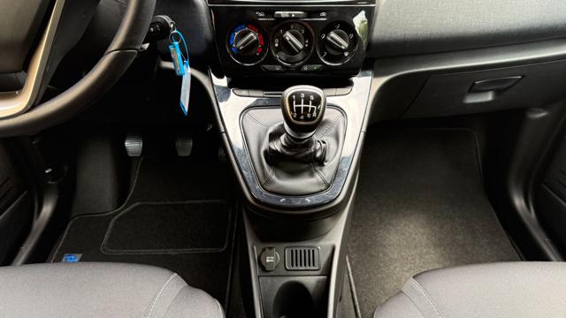 LANCIA Ypsilon usata, con ESP