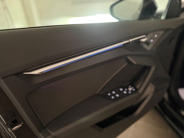 AUDI A3 usata, con Specchietti laterali elettrici