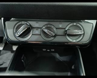 SKODA Fabia usata, con Sensori di parcheggio posteriori