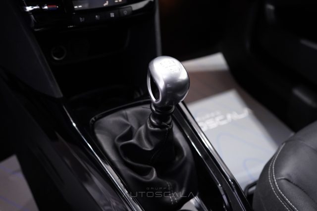PEUGEOT 2008 usata, con Servosterzo