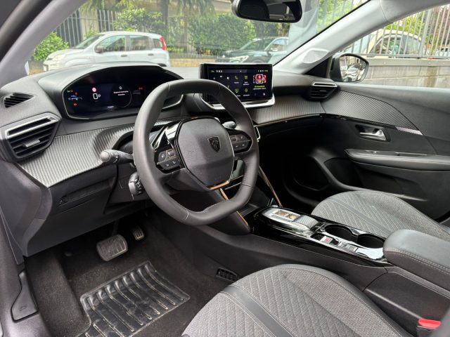 PEUGEOT 208 usata, con Boardcomputer