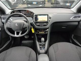 PEUGEOT 208 usata, con Controllo automatico clima