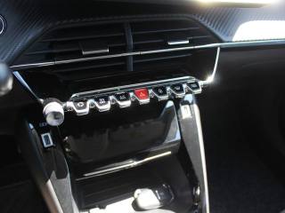 PEUGEOT 2008 usata, con Bluetooth
