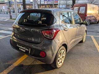 HYUNDAI i10 usata, con Autoradio
