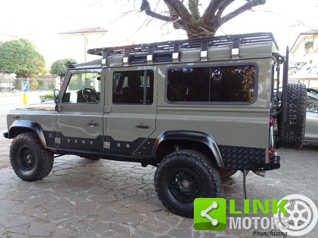 LAND ROVER Defender usata 23