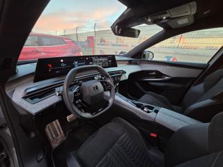 PEUGEOT 3008 usata, con Sedile posteriore sdoppiato