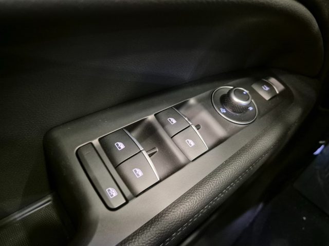 ALFA ROMEO Stelvio usata, con Isofix