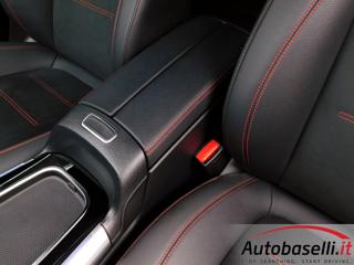 MERCEDES-BENZ GLA 180 usata, con Apple CarPlay