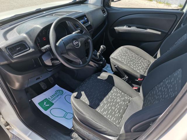 OPEL Combo usata, con Immobilizzatore elettronico