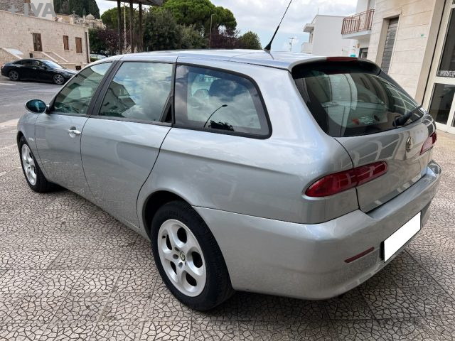 ALFA ROMEO 156 usata, con Autoradio