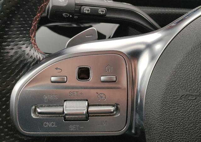 MERCEDES-BENZ CLA 180 usata, con Interni in pelle