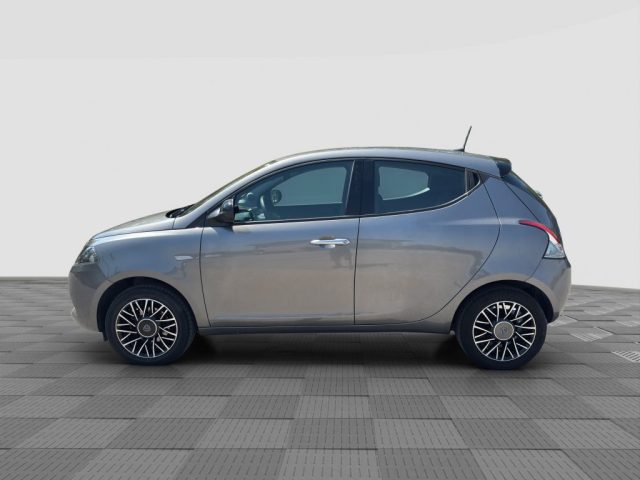 LANCIA Ypsilon usata 1