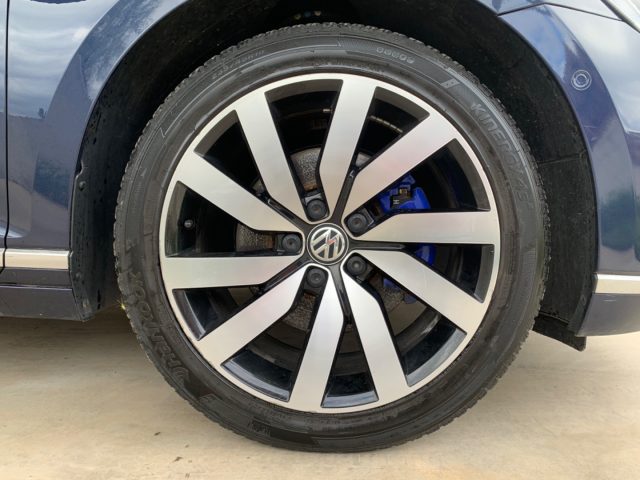 VOLKSWAGEN Passat usata, con Fendinebbia