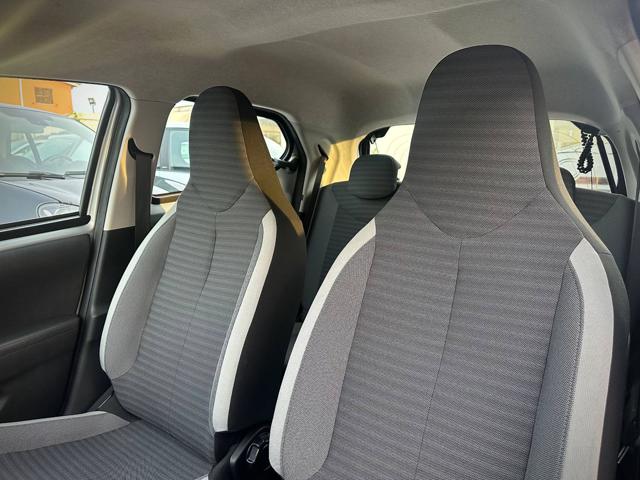 TOYOTA Aygo usata 27