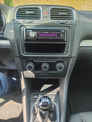 VOLKSWAGEN Golf usata, con Airbag testa