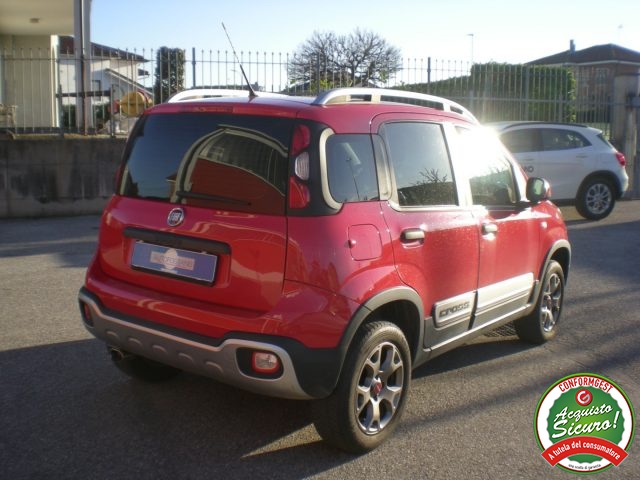FIAT Panda Cross usata, con Cerchi in lega