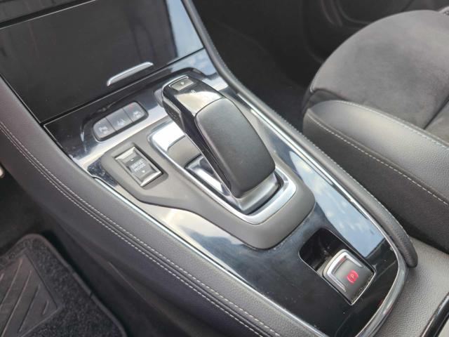 OPEL Grandland usata, con Specchietti laterali elettrici