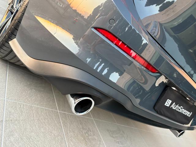 VOLKSWAGEN Golf usata, con Luci diurne