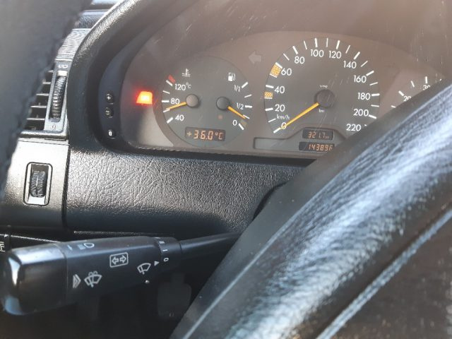 MERCEDES-BENZ C 200 usata, con MP3