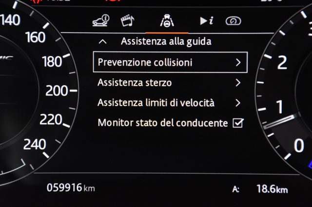 LAND ROVER Range Rover Velar usata, con Vivavoce