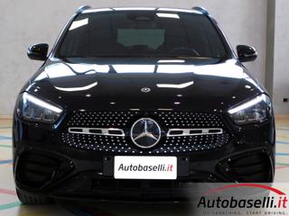 MERCEDES-BENZ GLA 200 usata, con Controllo automatico clima