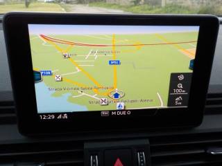 AUDI Q5 usata, con Sensori di parcheggio posteriori