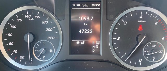 MERCEDES-BENZ Vito usata, con Sensore di luce