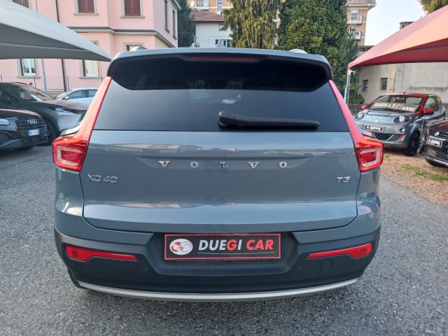 VOLVO XC40 usata, con Autoradio