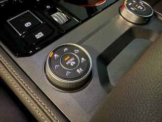 VOLKSWAGEN Touareg usata, con Interni in pelle