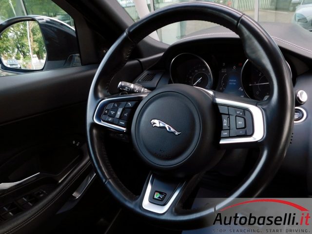 JAGUAR E-Pace usata, con Controllo elettronico della corsia