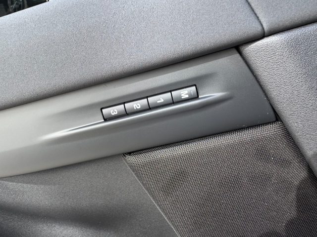 LAND ROVER Range Rover Evoque usata, con Climatizzatore