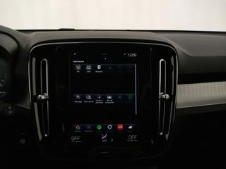 VOLVO XC40 usata, con Volante in pelle