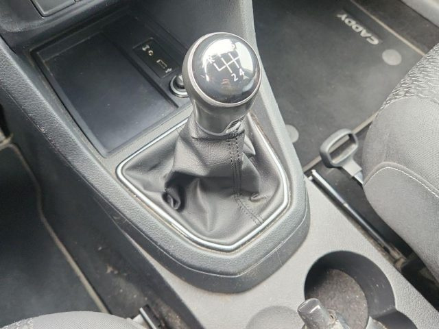 VOLKSWAGEN Caddy usata, con Sensori di parcheggio posteriori