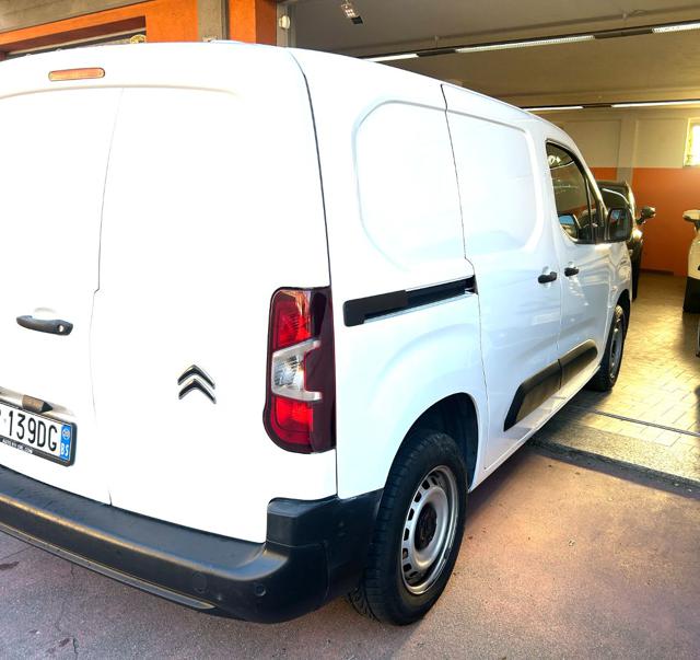 CITROEN Berlingo usata, con Specchietti laterali elettrici