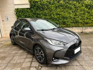 TOYOTA Yaris usata 4