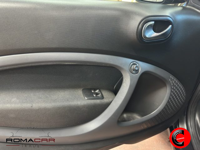 SMART ForTwo usata, con USB