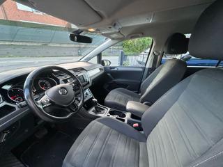 VOLKSWAGEN Touran usata, con Boardcomputer
