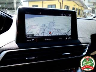PEUGEOT 3008 usata, con USB